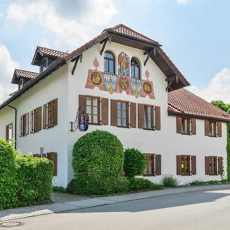 ホテルAlter Wirt Hechendorf am Pilsensee エクステリア 写真